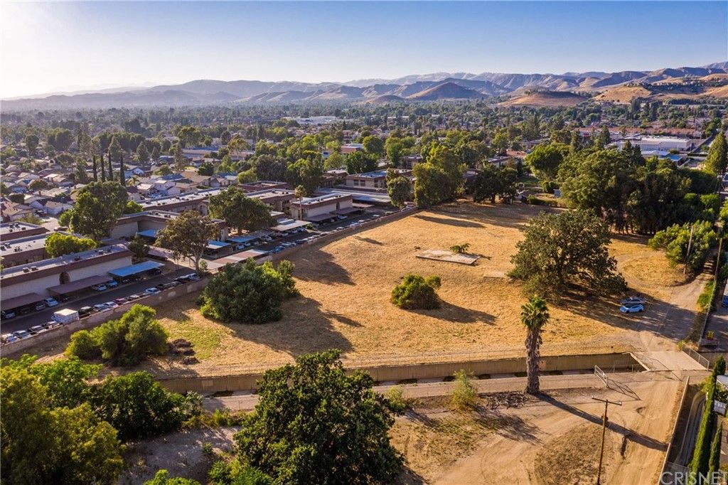 1761 Oak Rd, Simi Valley, CA 93063